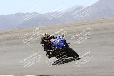 media/Apr-10-2022-SoCal Trackdays (Sun) [[f104b12566]]/Bowl (11am)/